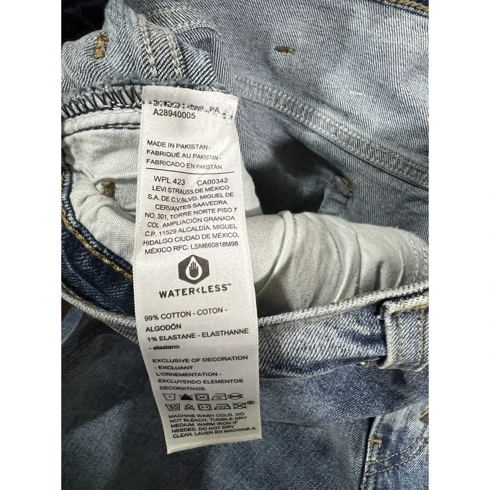 Levis mens levi